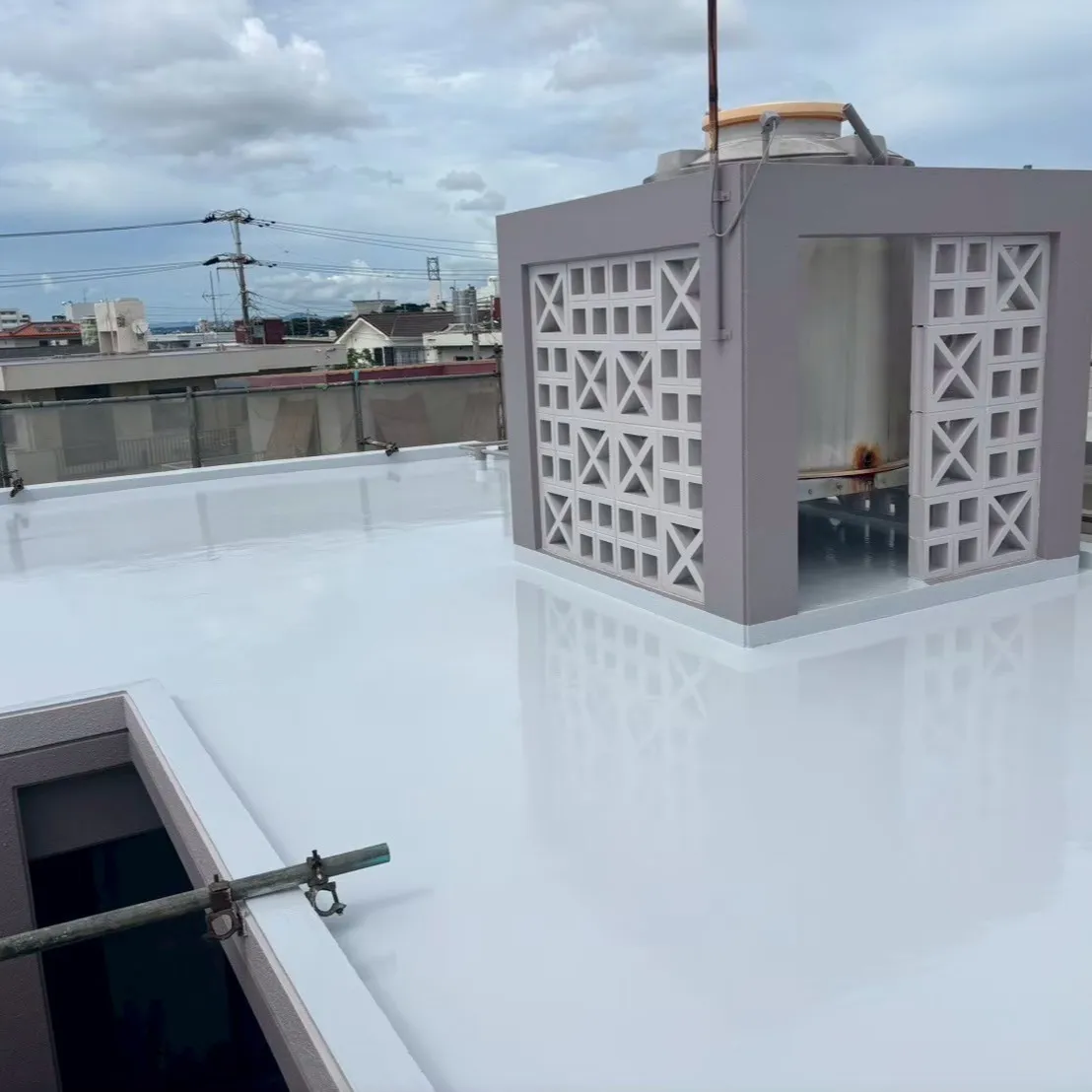 【外壁塗装+屋上防水工事|ビフォーアフター】