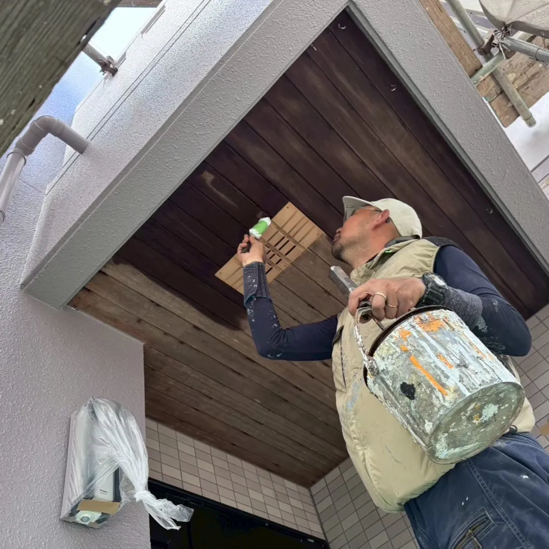 【外壁塗装+屋上防水工事|ビフォーアフター】